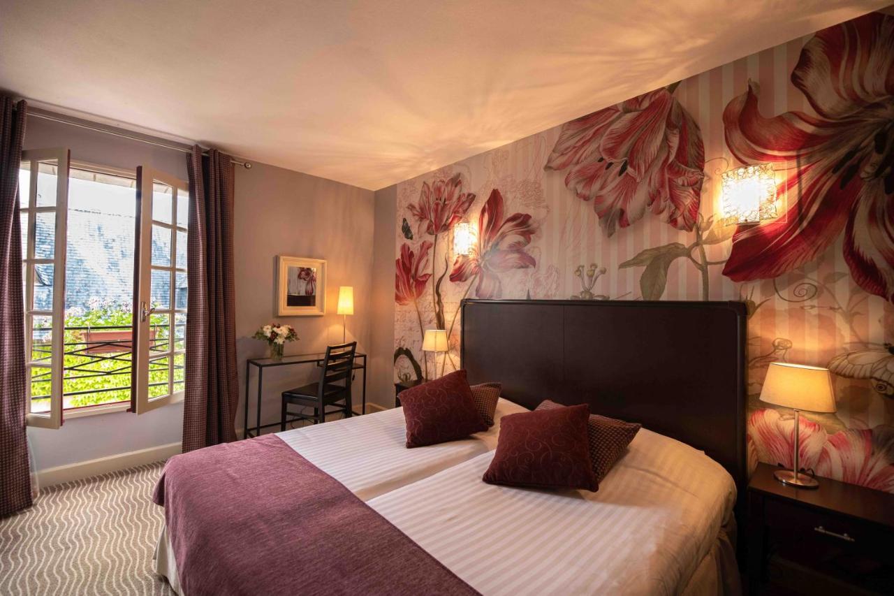 Logis Hotel La Croix Blanche Fontevraud Exterior photo
